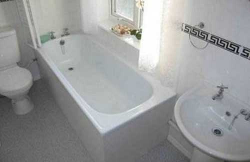 Kitchens and bathrooms Kitchens and bathrooms